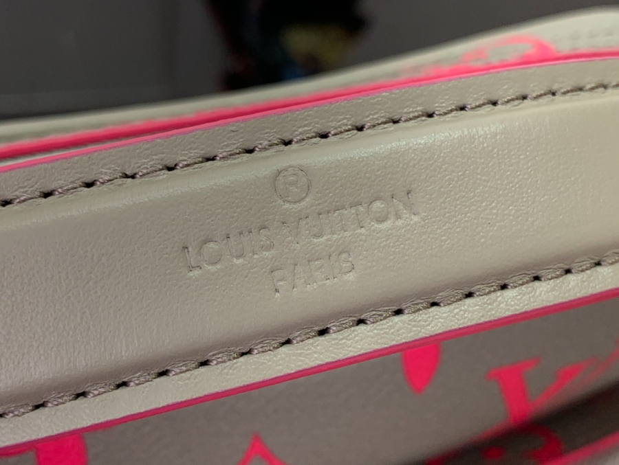 루이비통 닐 백 M15024 2517.511cm8.jpg