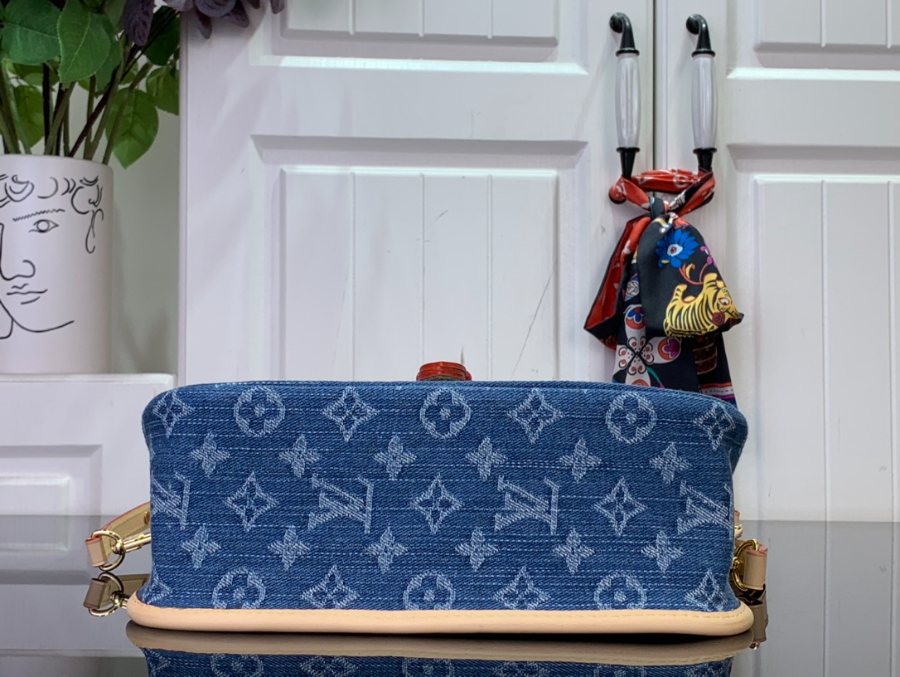 루이비통 다이앤 데님 M13070 15924cm 가죽 스트랩5.jpg