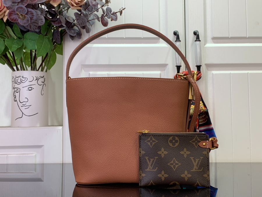 루이비통 로우 키 올 인 BB M25543 181216cm 브라운2.jpg