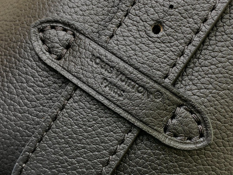 루이비통 로우 키 올 인 BB M25543 181216cm 블랙7.jpg