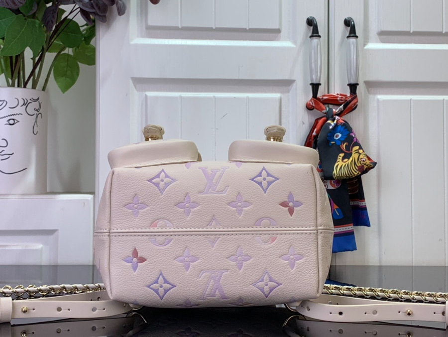 루이비통 백업 M15113 221420cm5.jpg