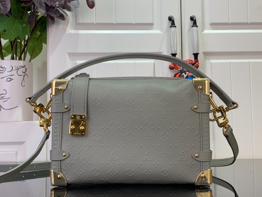 루이비통 사이드 트렁크 MM M25602 168.523.5cm01.jpg