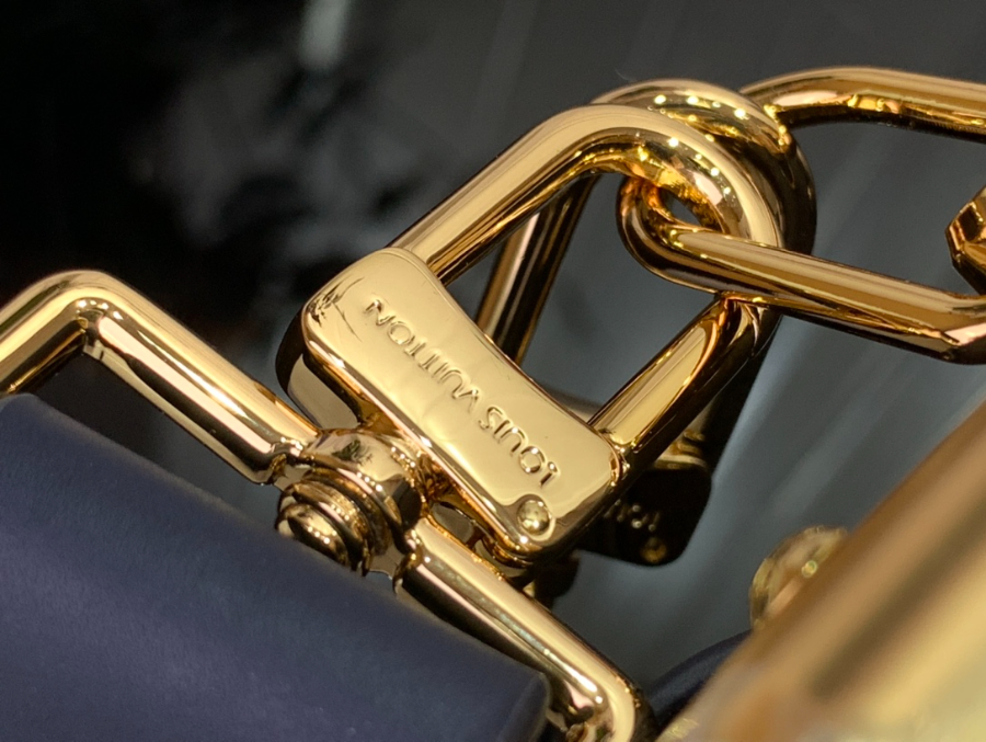 루이비통 사이드 트렁크 MM 네이비 M15226 21146cm7.jpg