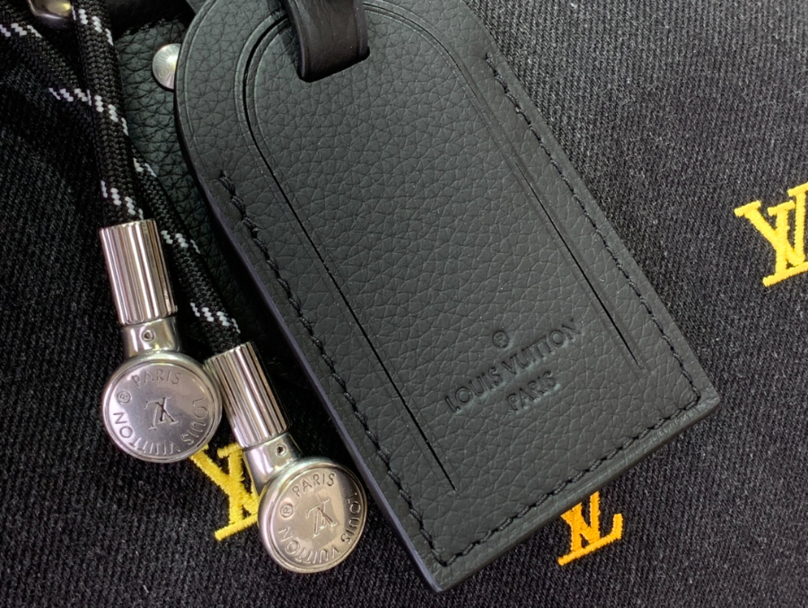 루이비통 스피디 40 반둘리에 블랙 M14136 402623cm8.jpg