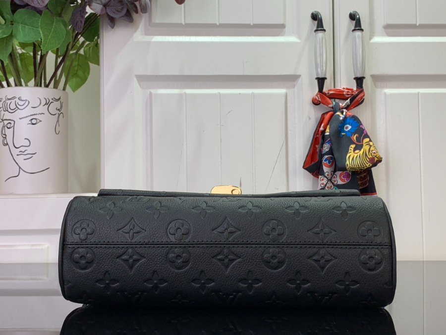 루이비통 애니타임 플랩 백 18.59.529.5cm M14973 블랙5.jpg