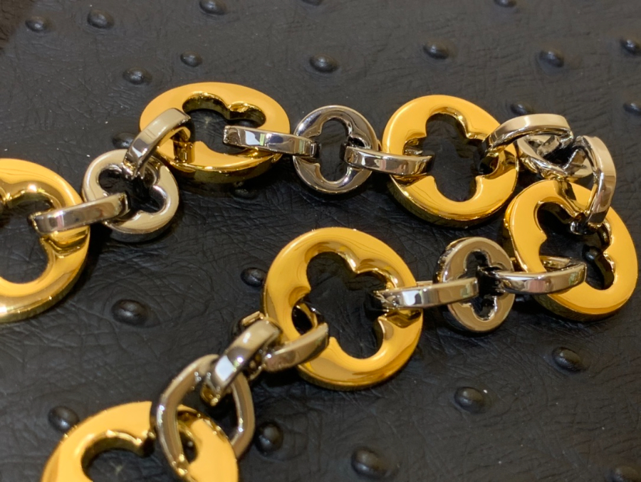 루이비통 카퓌신 미디엄 타조무늬 201131.5cm M12935 블랙8.jpg