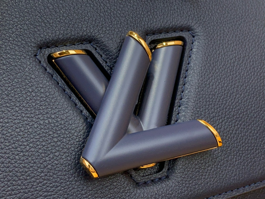 루이비통 트위스트 MM 슬림 23168cm M14342 네이비6.jpg