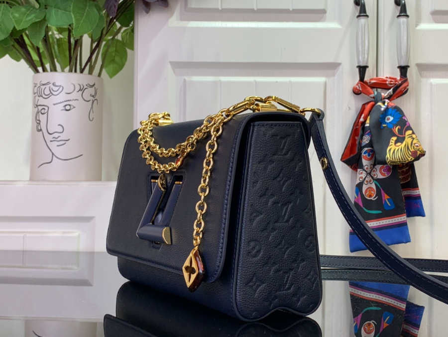 루이비통 트위스트 MM 슬림 23168cm M14342 네이비4.jpg