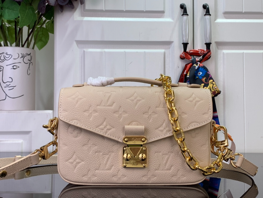 루이비통 포쉐트 메티스 이스트 웨스트 M14322 21.513.56cm1.jpg