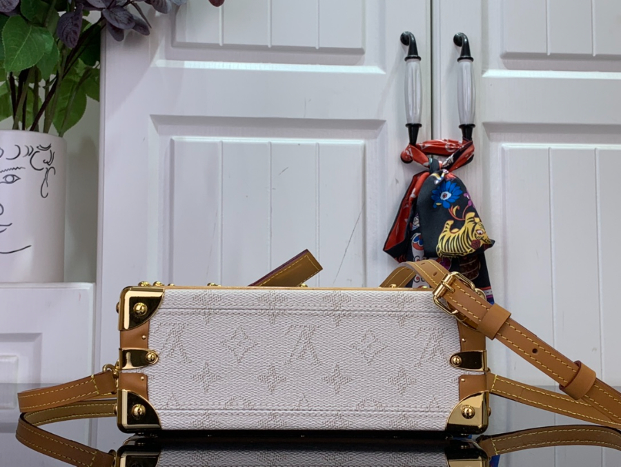 루이비통 핸들 소프트 트렁크 M14440 16.5824cm5.jpg