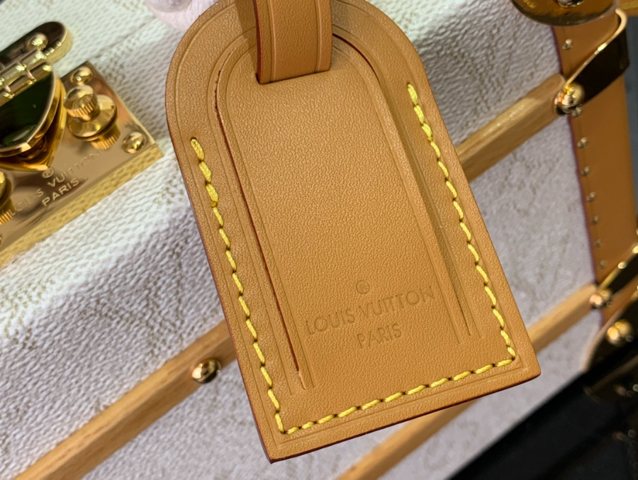 루이비통 핸들 소프트 트렁크 M14440 16.5824cm8.jpg