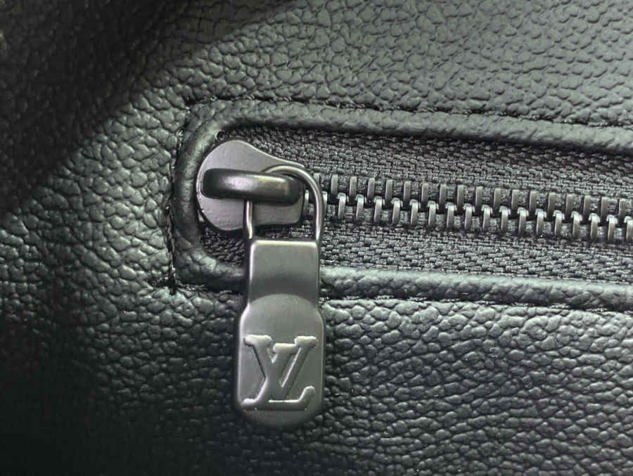 루이비통 돕 키트 그레이 M14843 1516.528cm8.jpg