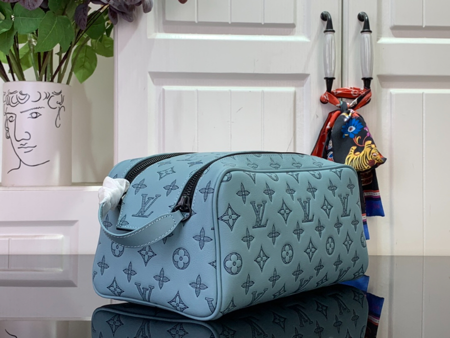 루이비통 돕 키트 라이트 블루 M14843 1516.528cm4.jpg