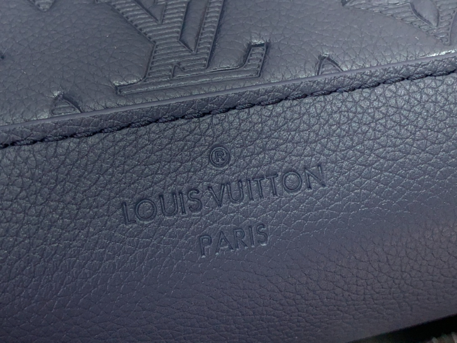 루이비통 듀오 슬링 백 M24467 20426cm 다크 블루8.jpg