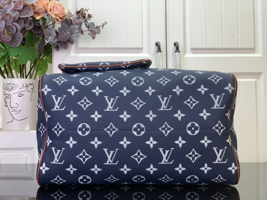 루이비통 스피디 P9 반둘리에 40 M24418 402623cm 네이비5.jpg