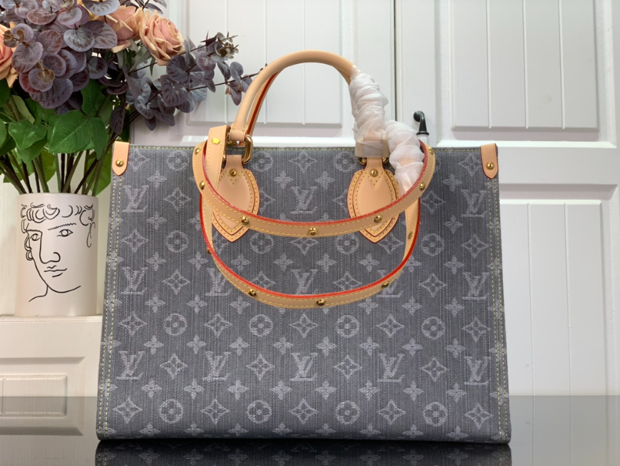 루이비통 온더고 MM M13189 352714cm 워시드 그레이2.jpg