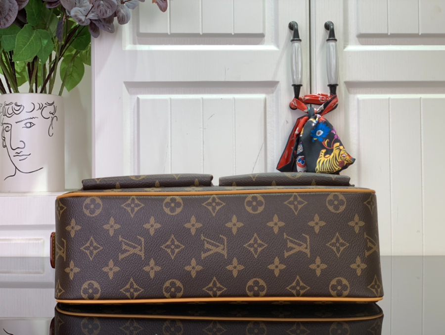 루이비통 중고 비바시떼 모노그램 라지 321020cm M511604.jpg