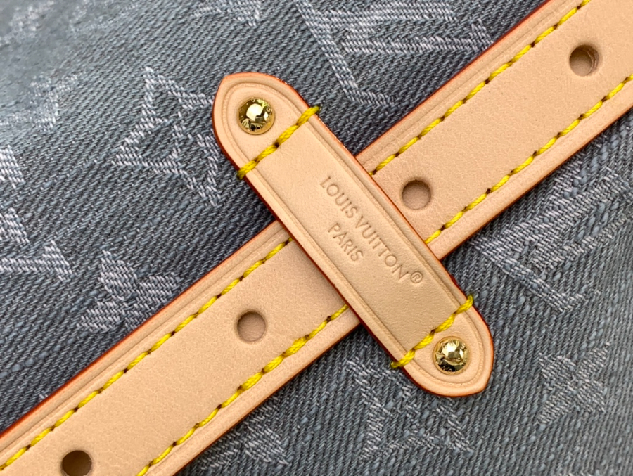 루이비통 캐리올 MM 워시드 그레이 M13289 301539cm 미디엄7.jpg