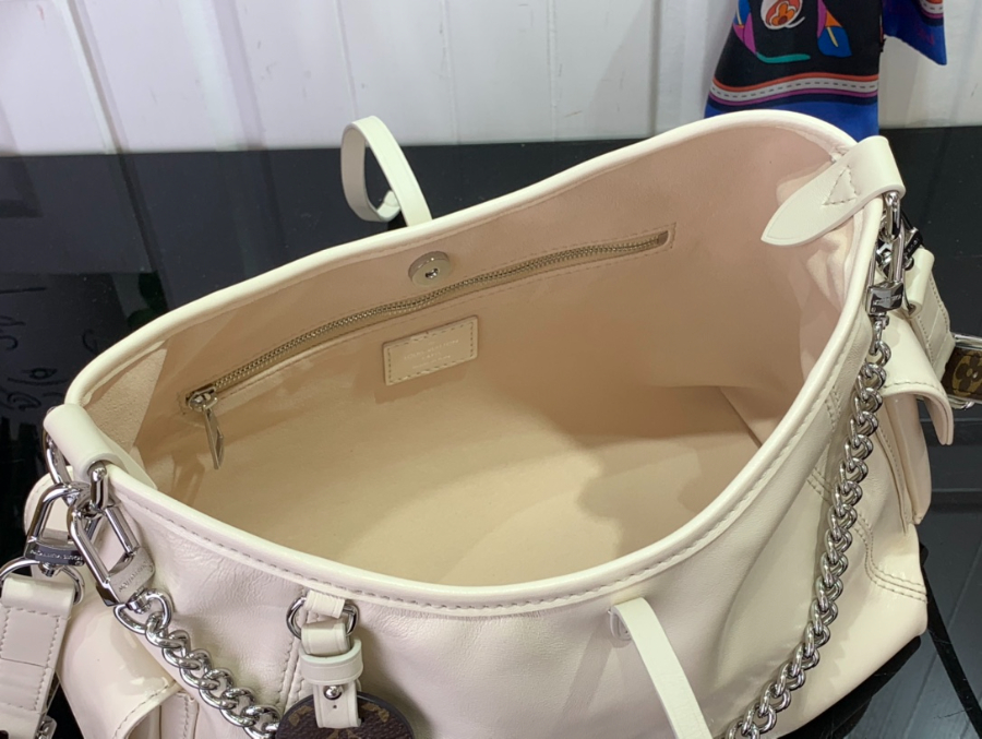 루이비통 캐리올 카고 바이브 스몰 M12919 33.52315cm 크림3.jpg