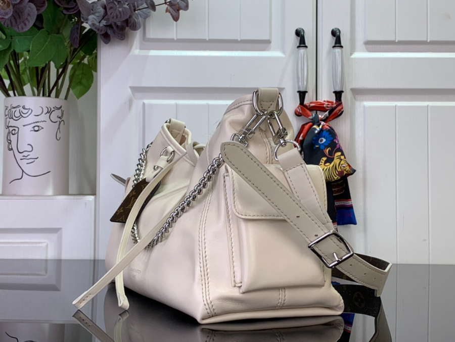 루이비통 캐리올 카고 바이브 스몰 M12919 33.52315cm 크림4.jpg