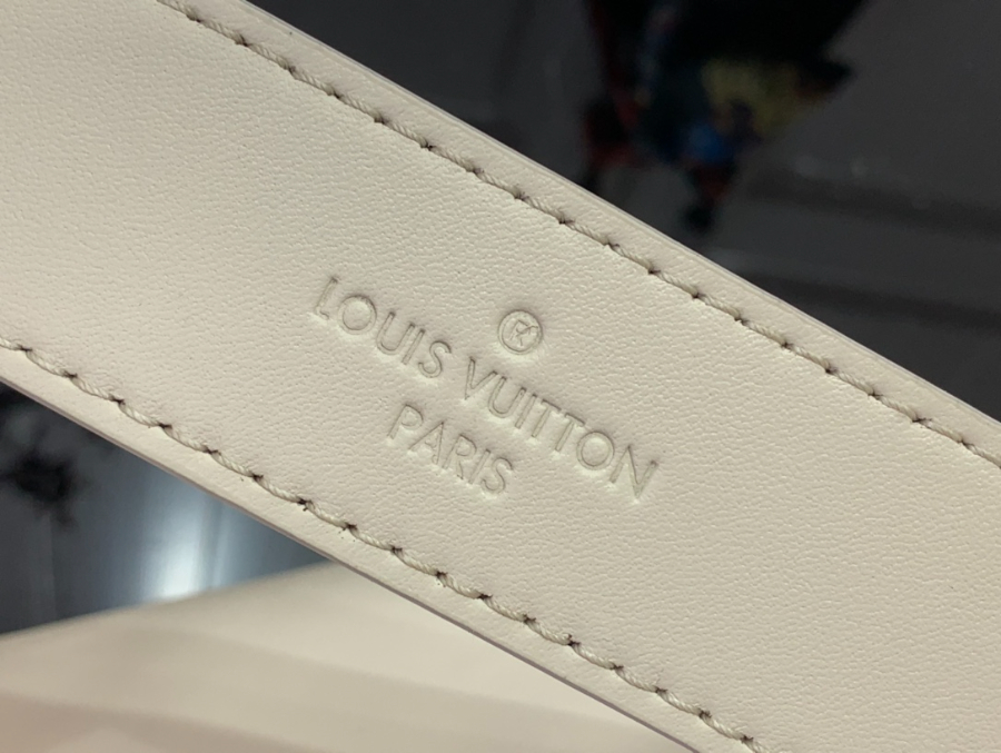 루이비통 캐리올 카고 바이브 스몰 M12919 33.52315cm 크림8.jpg