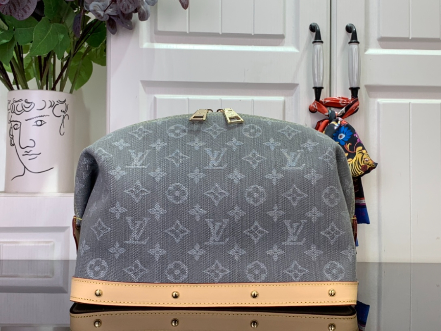 루이비통 코스메틱 파우치 라지 데님 그레이 M13750 18927cm1.jpg