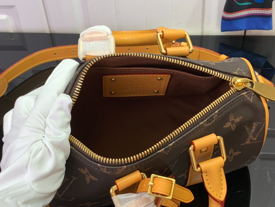 루이비통 키폴 반둘리에 25 M14026 151125cm3.jpg