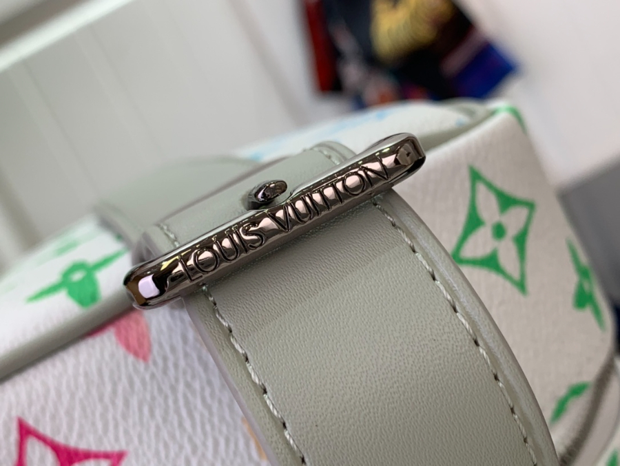 루이비통 돕 키트 파우치백 M14034 231312cm 그라데이션7.jpg