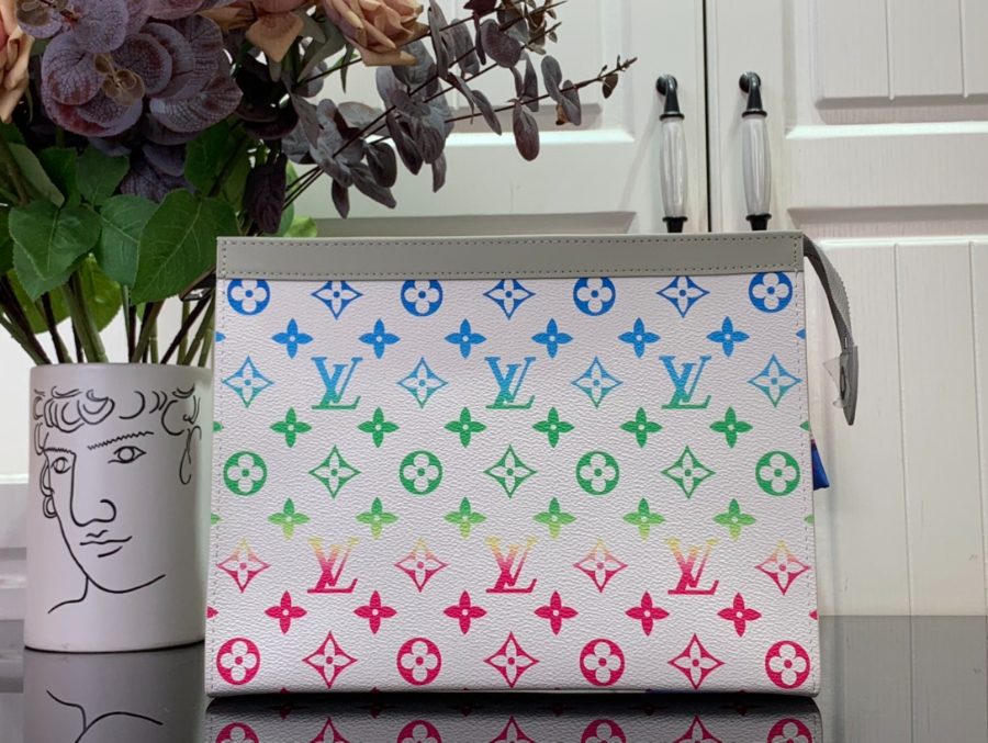 루이비통 이클립스 포쉐트 보야주 클러치 M13907 26205cm 그라데이션1.jpg