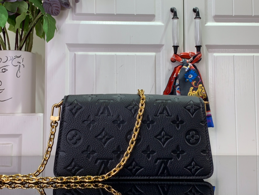 루이비통 월릿 온 체인 메티스 M12761 22155.5cm 블랙2.jpg