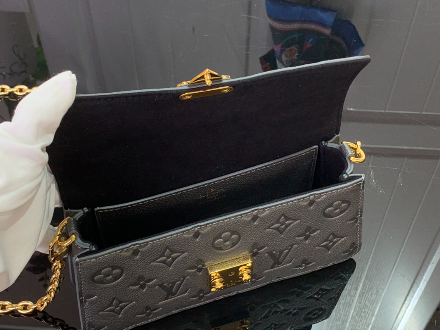 루이비통 월릿 온 체인 메티스 M12761 22155.5cm 그레이3.jpg