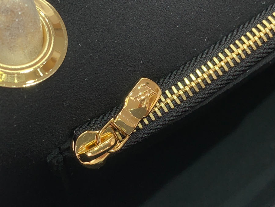 루이비통 트렁키 M14526 16827cm 브라운8.jpg