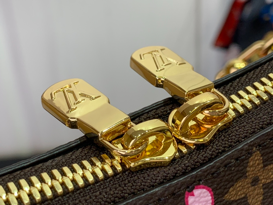 루이비통 LV X TM 불로뉴 사쿠라 M13265 169.529cm 브라운6.jpg