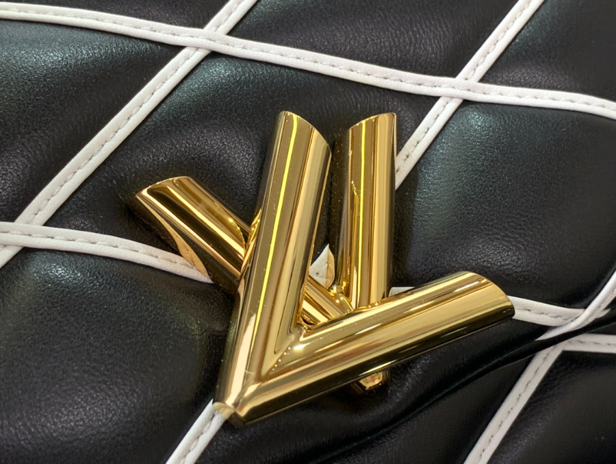 루이비통 GO-14 PM M14849 20149cm 블랙6.jpg