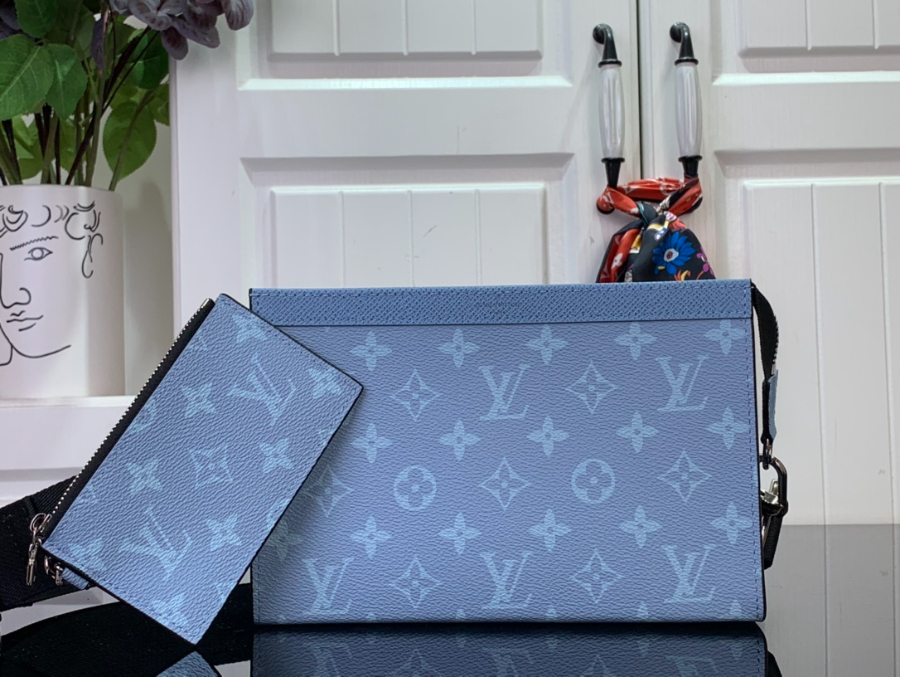 루이비통 가스통 웨어러블 월릿 가방 M14114 2214.54.5cm 블루1.jpg