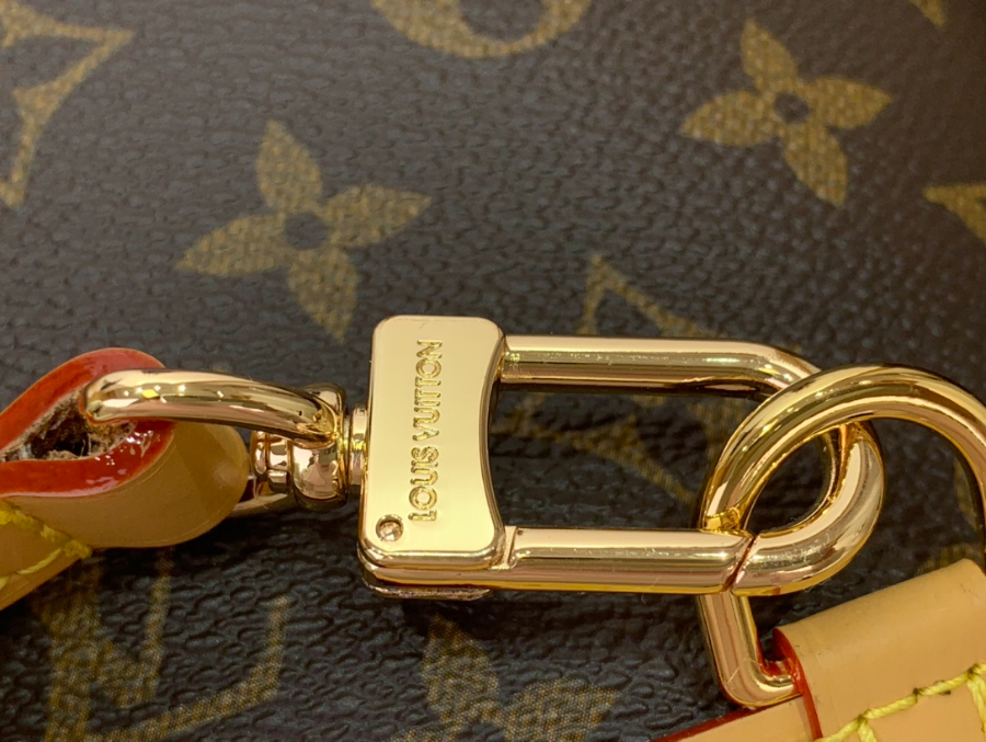 루이비통 소호 MM 백팩 M14653 24329cm 브라운8.jpg